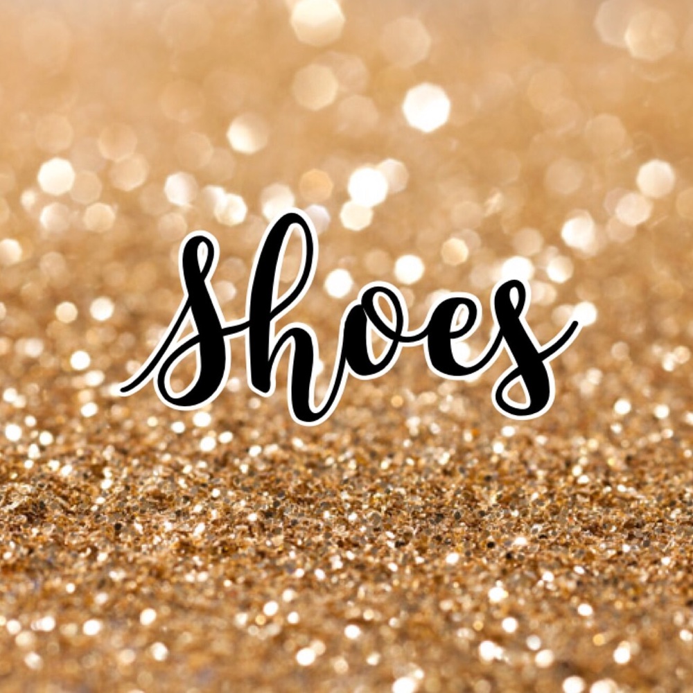 Lots of Stylish Shoes!